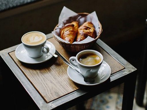 express breakfast table with coffee croissants and fruit juice Tulip Café de Joinville-le-Pont